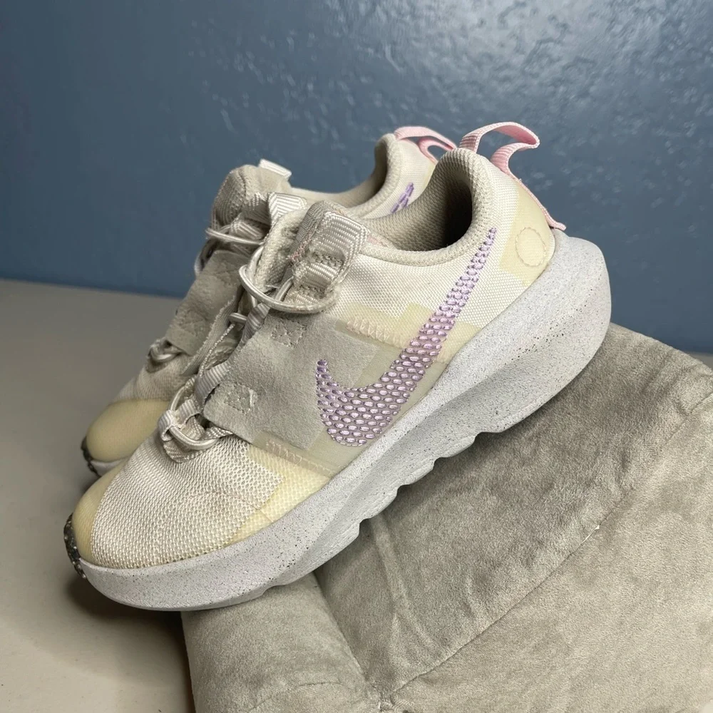 Nike kids Crater Impact sneakers. Toddler size 13C white gray lilac used